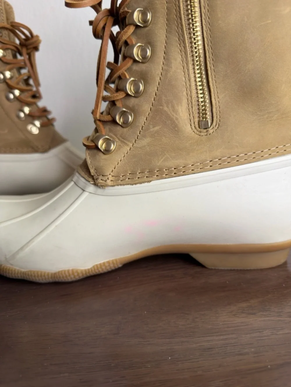 Sperry Saltwater Ivory Leather Tall Duck Boots Sz 9.5 Womens
